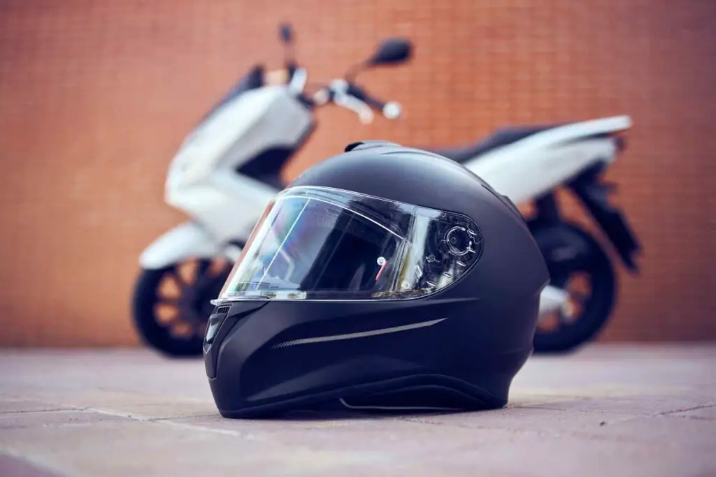 Moped Helmet Safety Ratings image